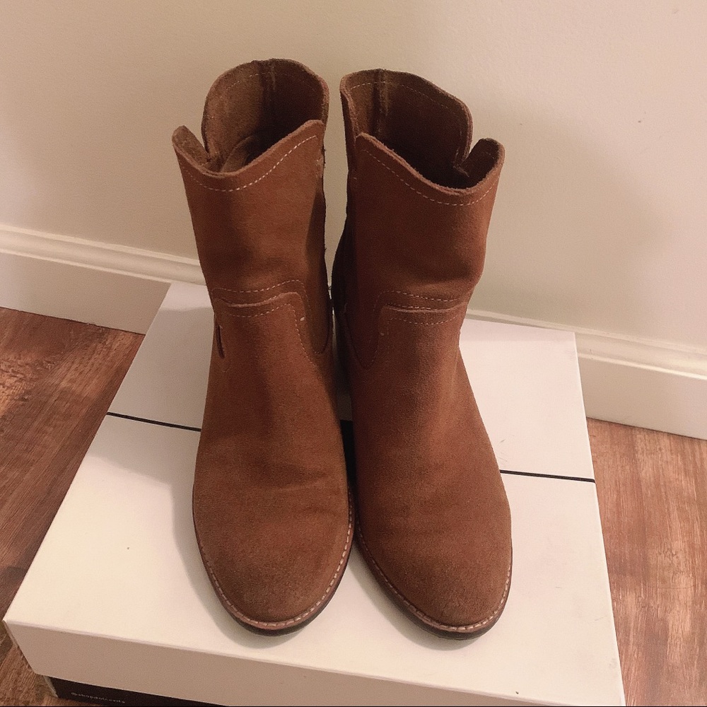 Dolce Vita Brown Suede Ankle Boots Booties